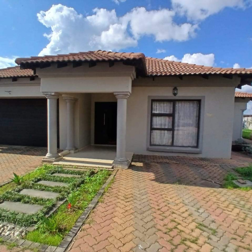4 Bedroom House in Savannah Country 